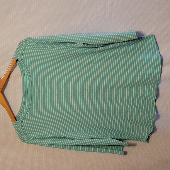 Fashion Classics Shirt - Picture 1 of 3